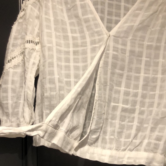 LUSH Ladies 3/4 sleeve semi wrap cream blouse - Picture 5 of 17